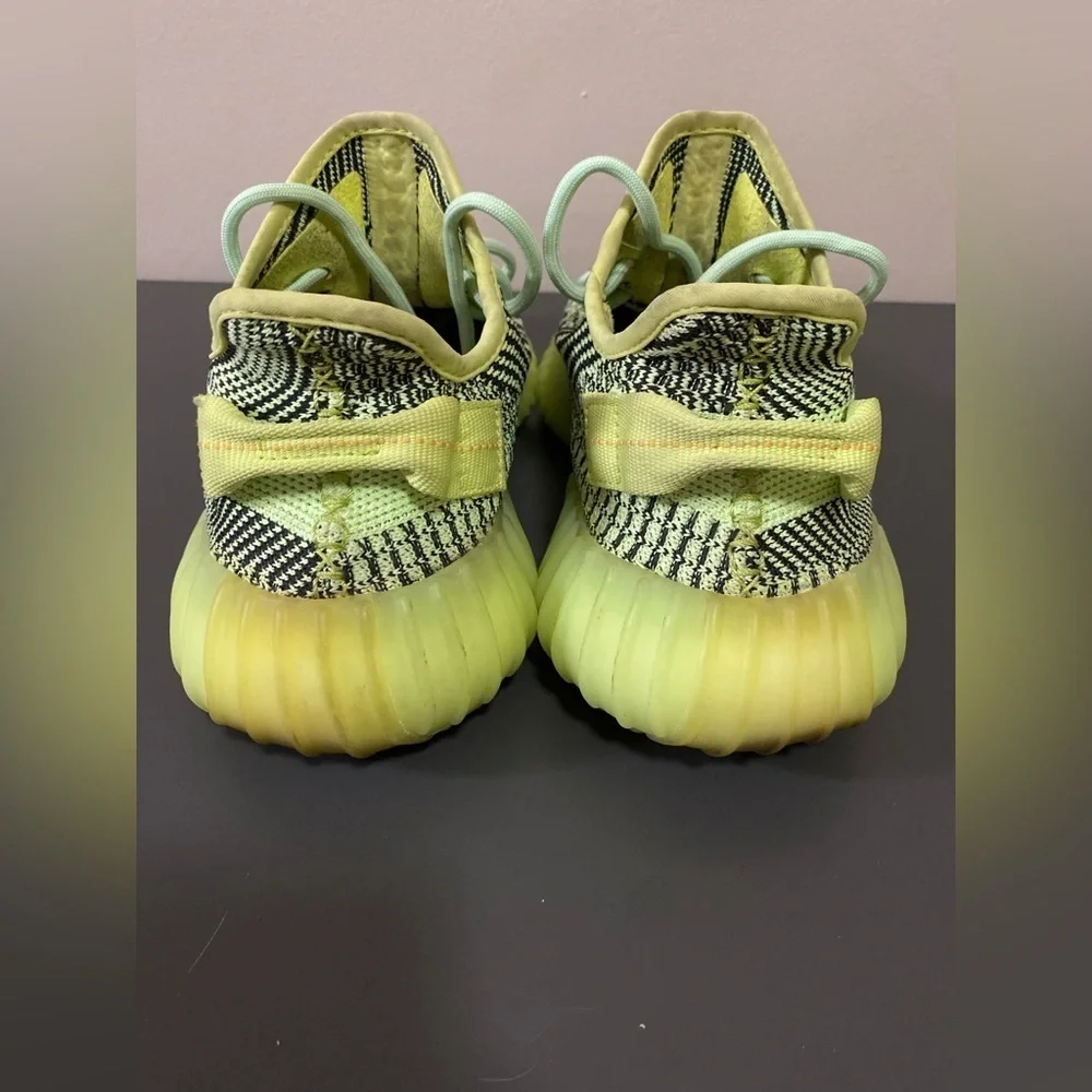 Men’s adidas Yeezy Boost 350 V2 Yeezreel Non-Reflective Kanye West Size 8.5